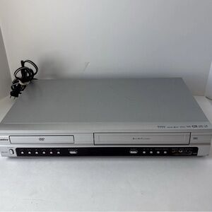 Goldstar GBV441 VCR/DVD Combo  VHS Recorder & DVD Player (No Remote) Works!